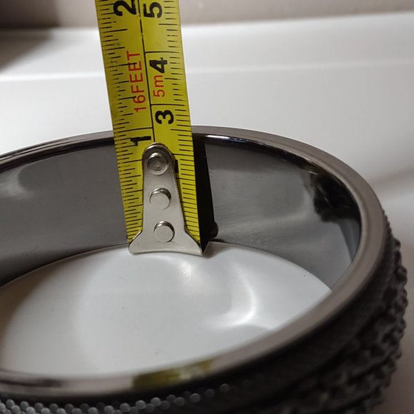 8.5 Inch Black Metal Bangle - Picture 9 of 9